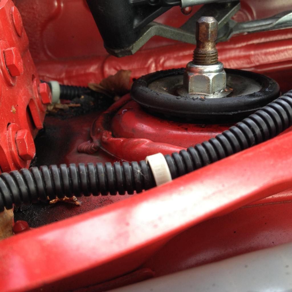 Massive gap on my suspension top mount. Vauxhall CorsaD Forum